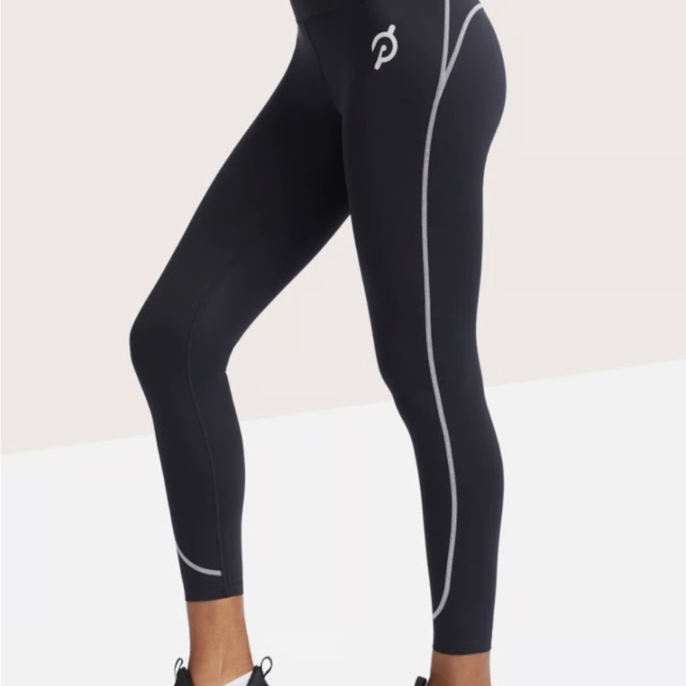 Peloton Women's Black and white Leggings